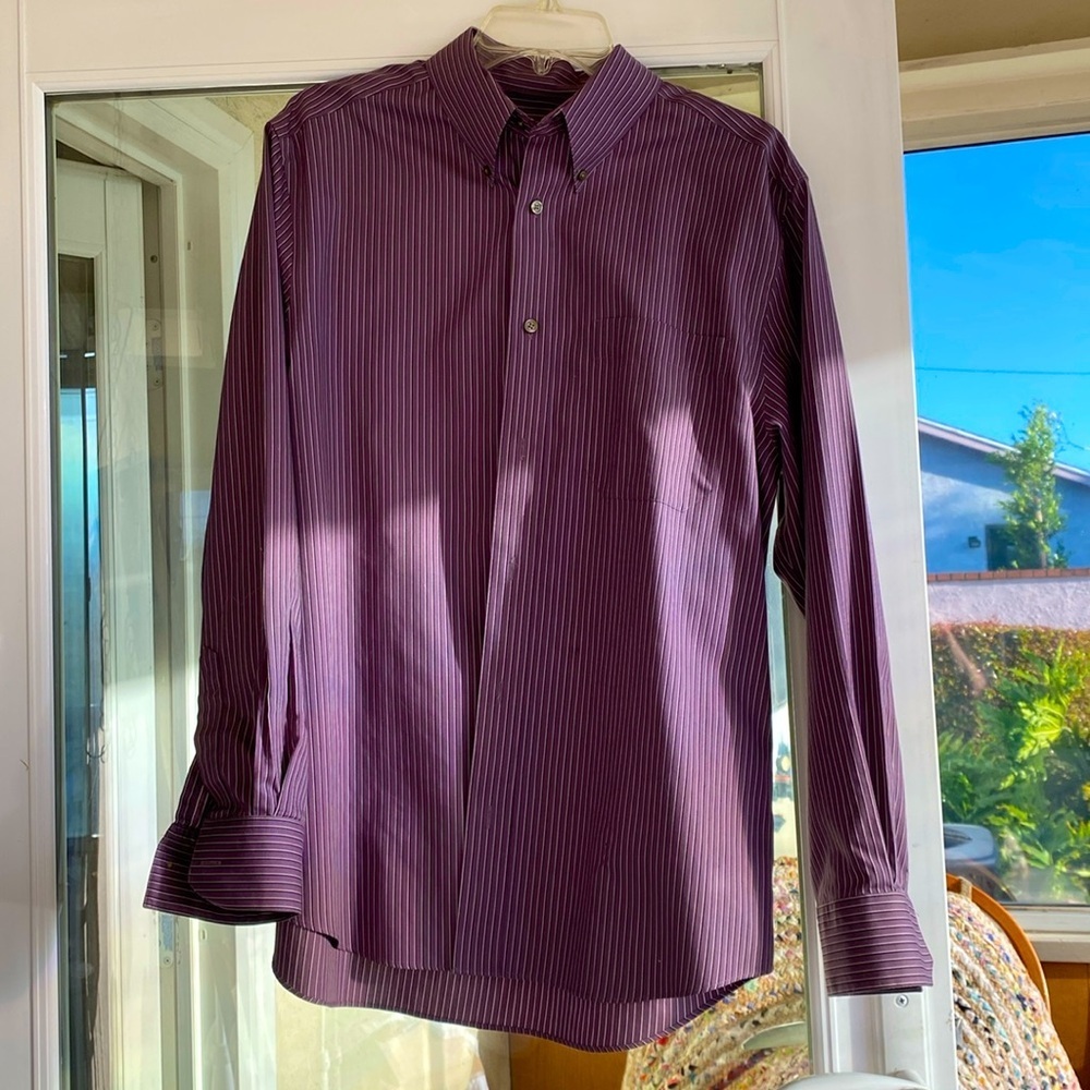 EDDIE BAUER MEN’S PURPLE STRIPED OXFORD CLASSIC FIT WRINKLE FREE SHIRT S…